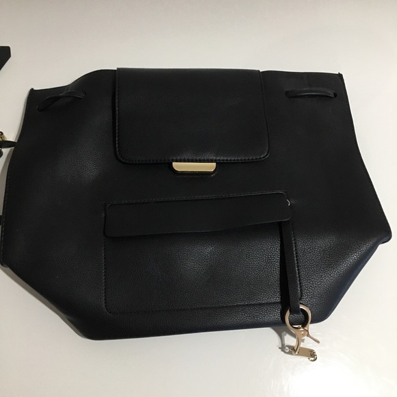 Zara Backpack - Picture 3 of 4